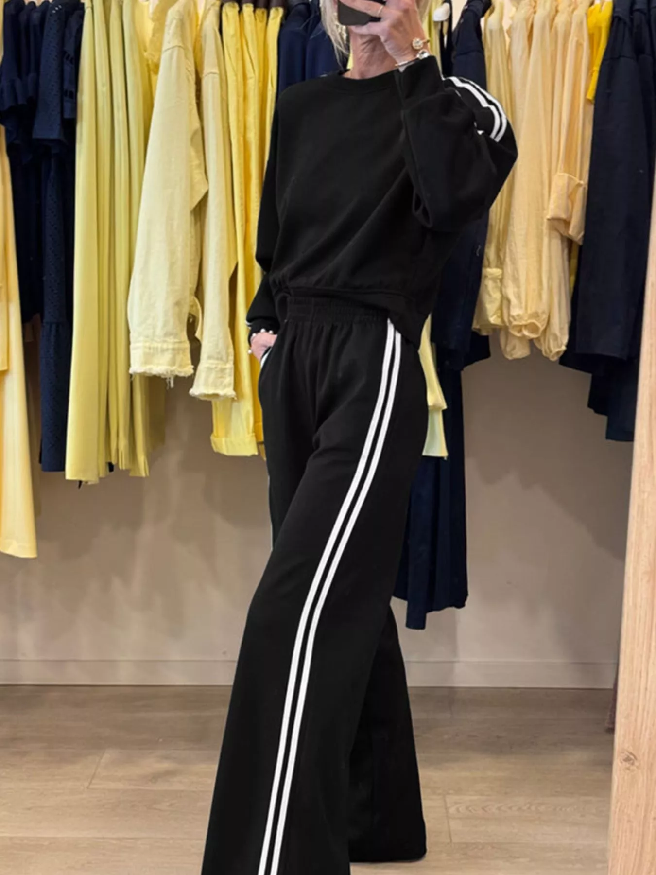 Striped Detail Crewneck Top and Elastic Sweatpants 2pcs Set - Image 8
