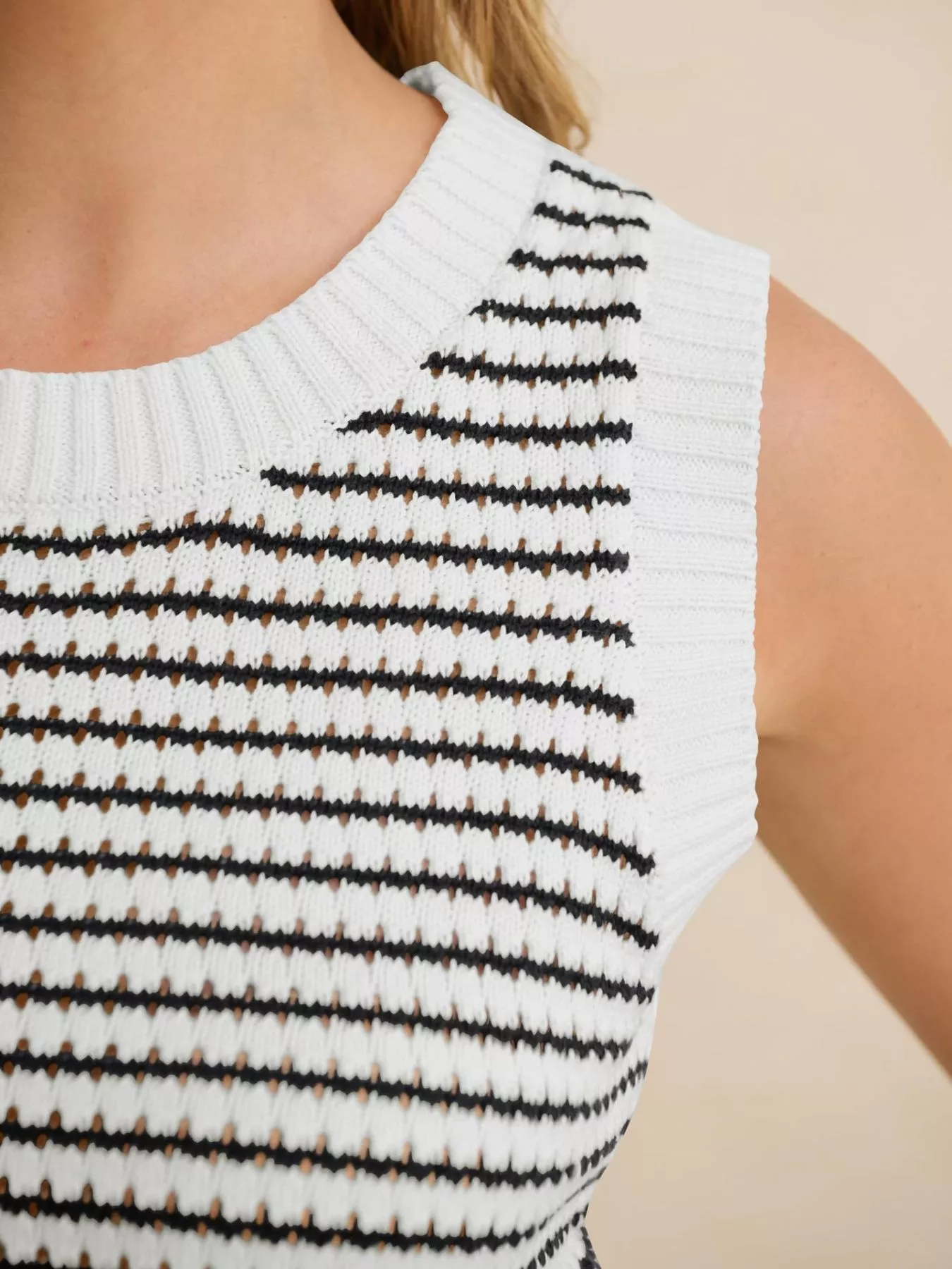 Striped Knit Sweater Vest - Image 14