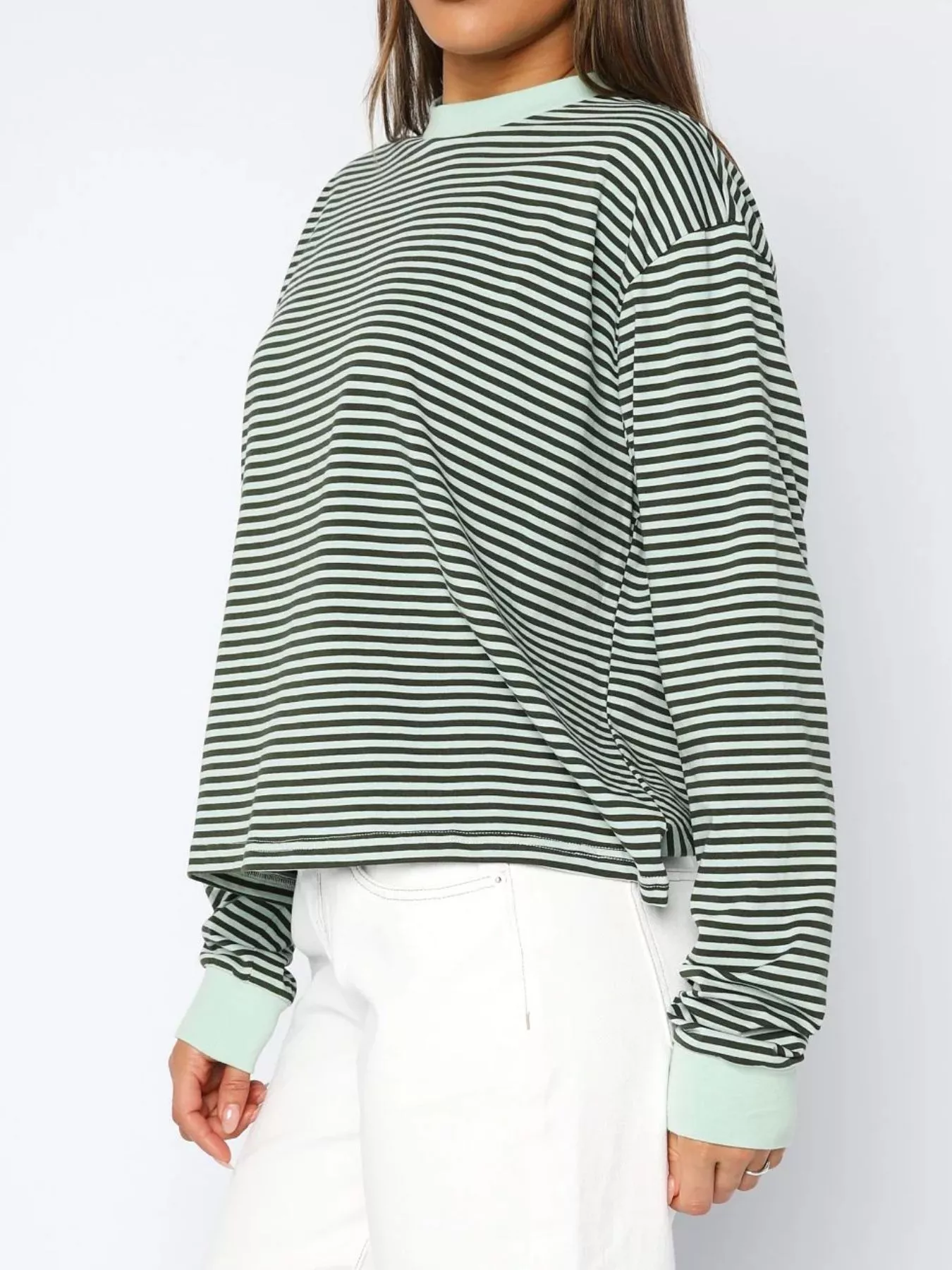 Striped Oversized Round Neck Sweatshirt - Image 3