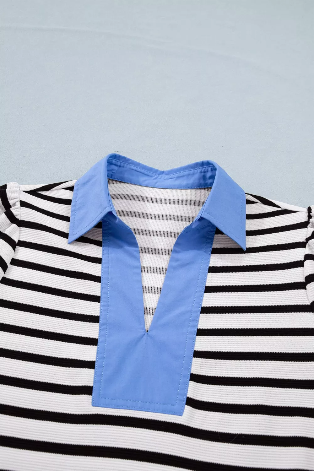 Striped Puff Sleeve Blouse with Contrast Collar - Image 7