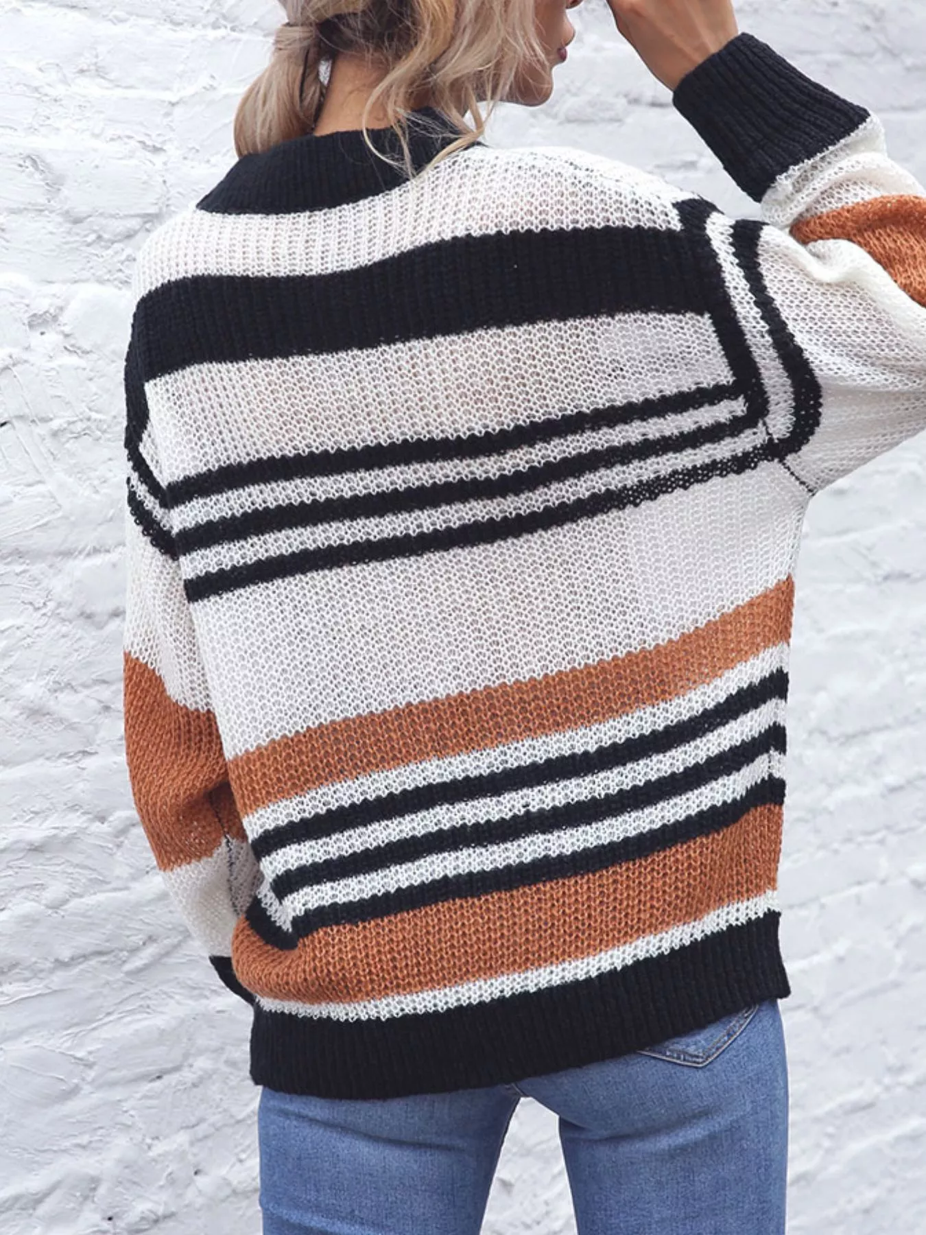 Striped Round Neck Knit Sweaer - Image 6