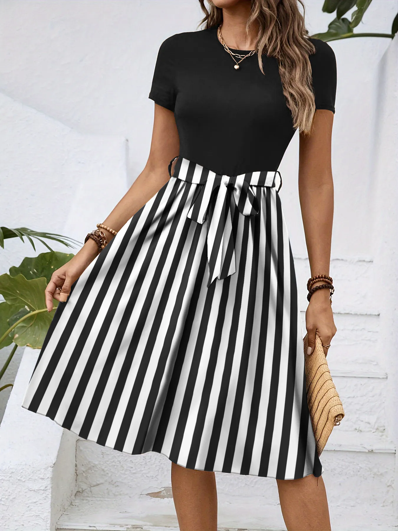 Striped Round Neck Short Sleeve Dress - Image 16