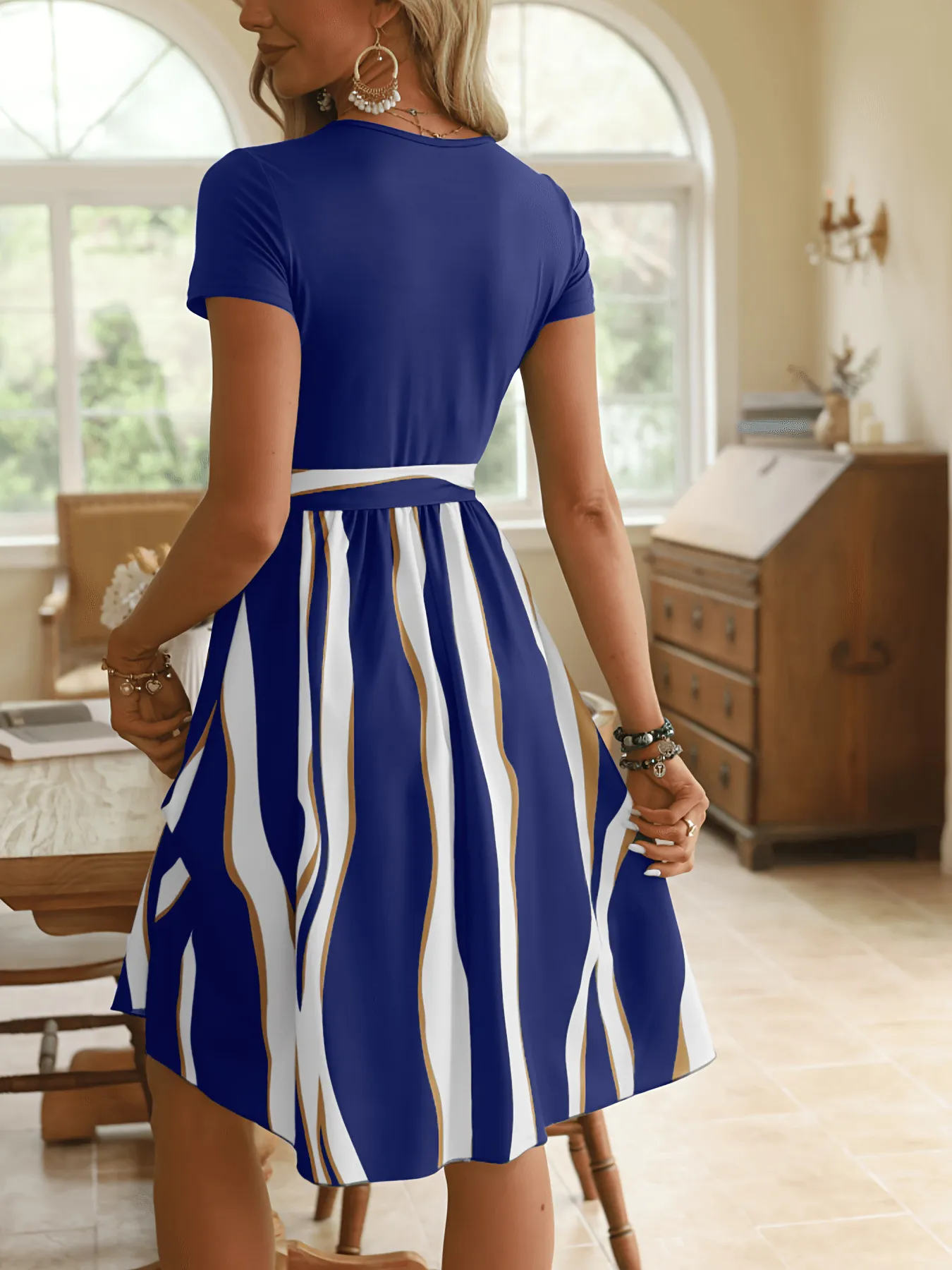 Striped Short Sleeve Tie Waist Dress - Image 27
