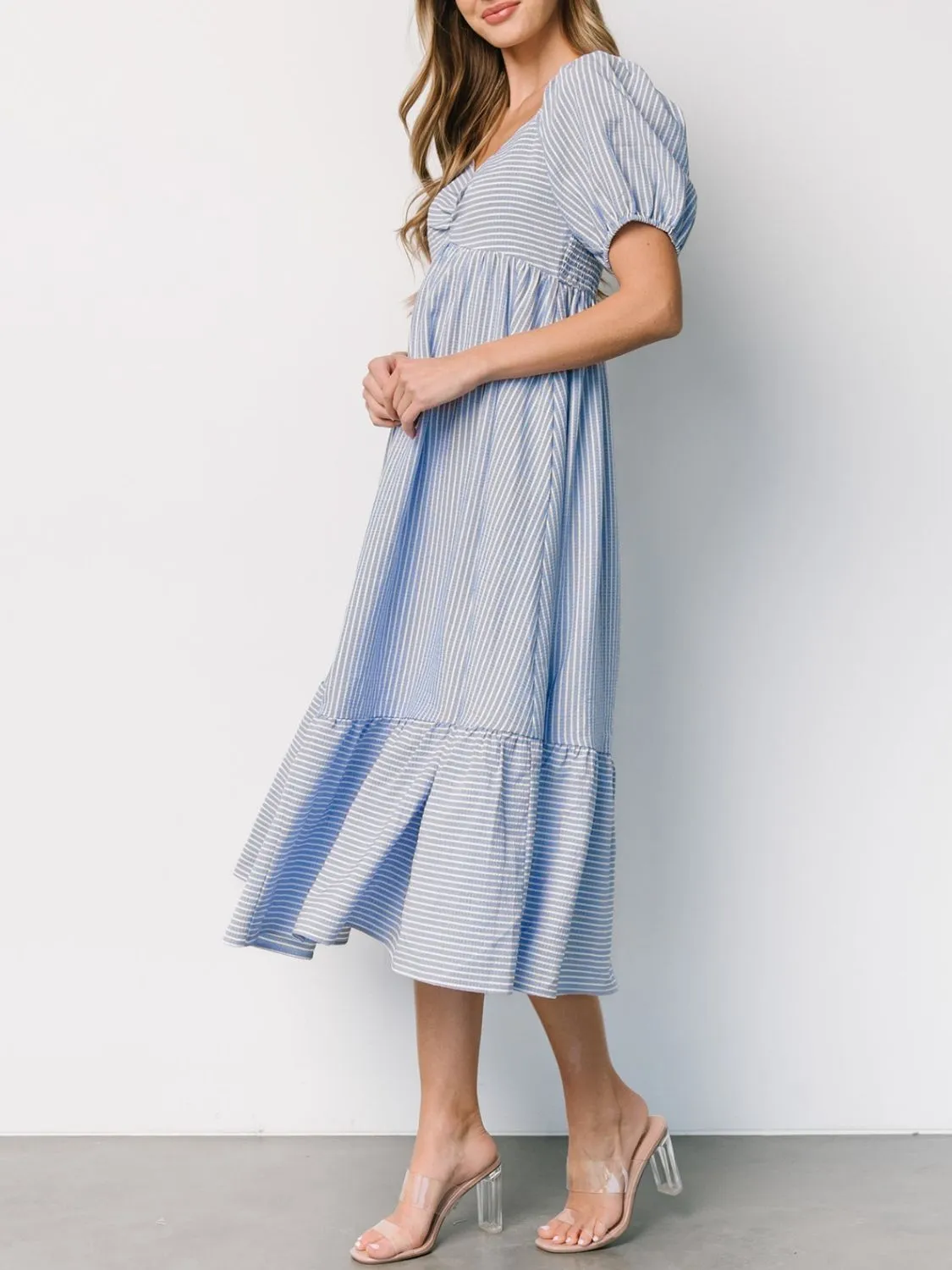 Striped Sweetheart Neck Puff Sleeve Midi Dress - Image 4