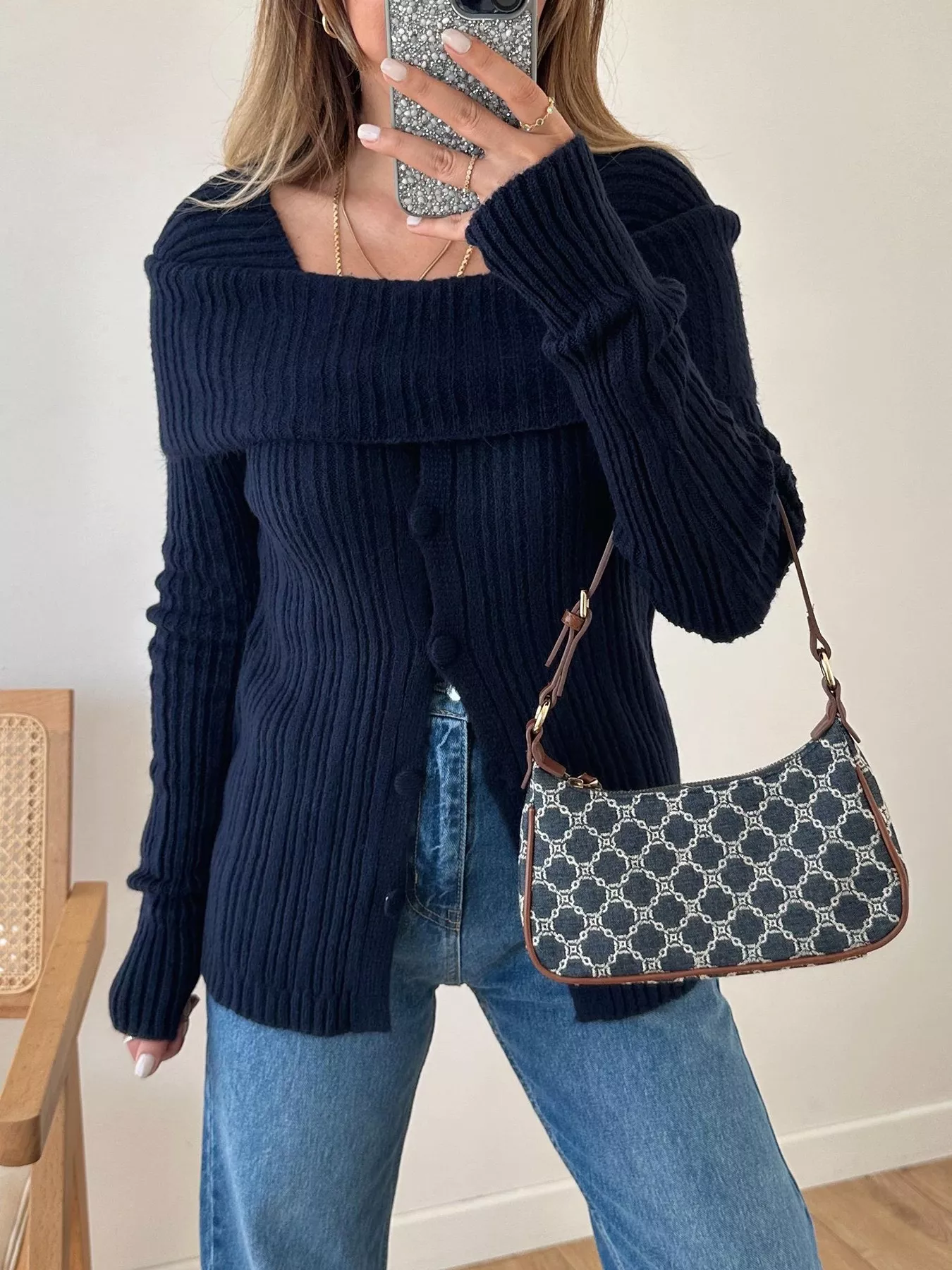 Textured Slit Front Long Sleeve Knit Top - Image 2