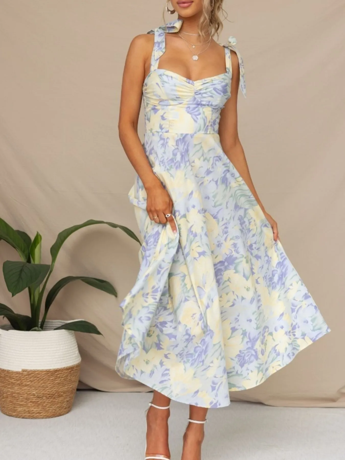 Tie-Shoulder Sweetheart Neck Summer Dress - Image 2