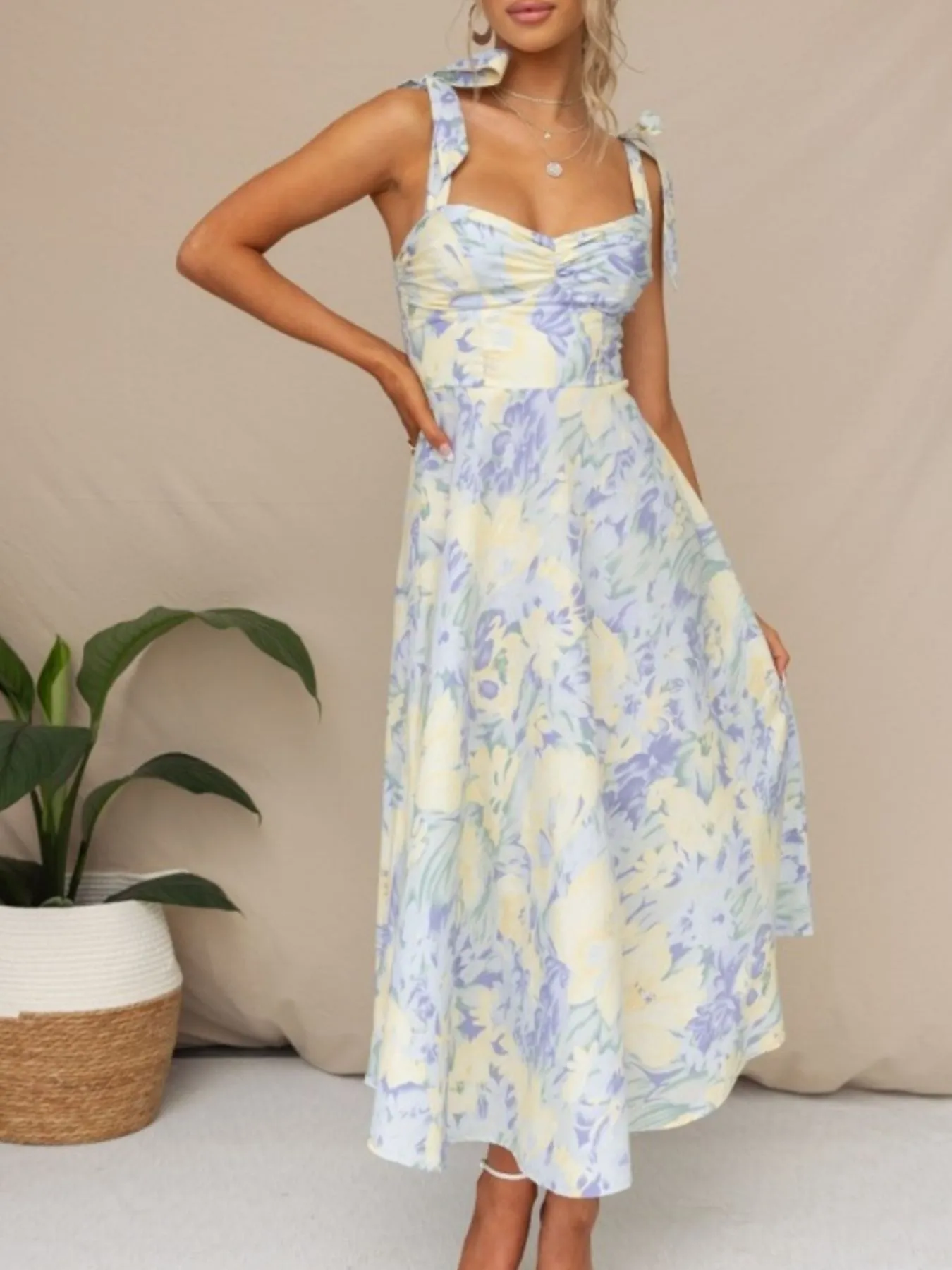 Tie-Shoulder Sweetheart Neck Summer Dress - Image 5
