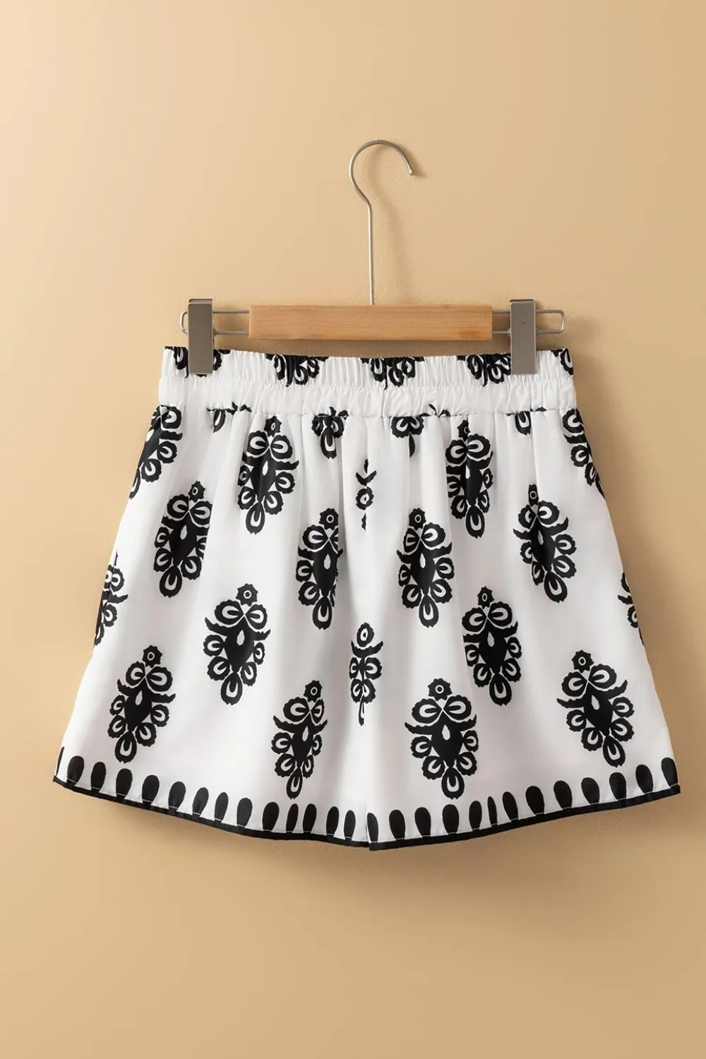Tied Printed Shorts - Image 6