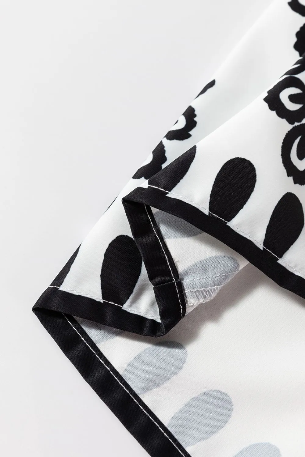 Tied Printed Shorts - Image 8