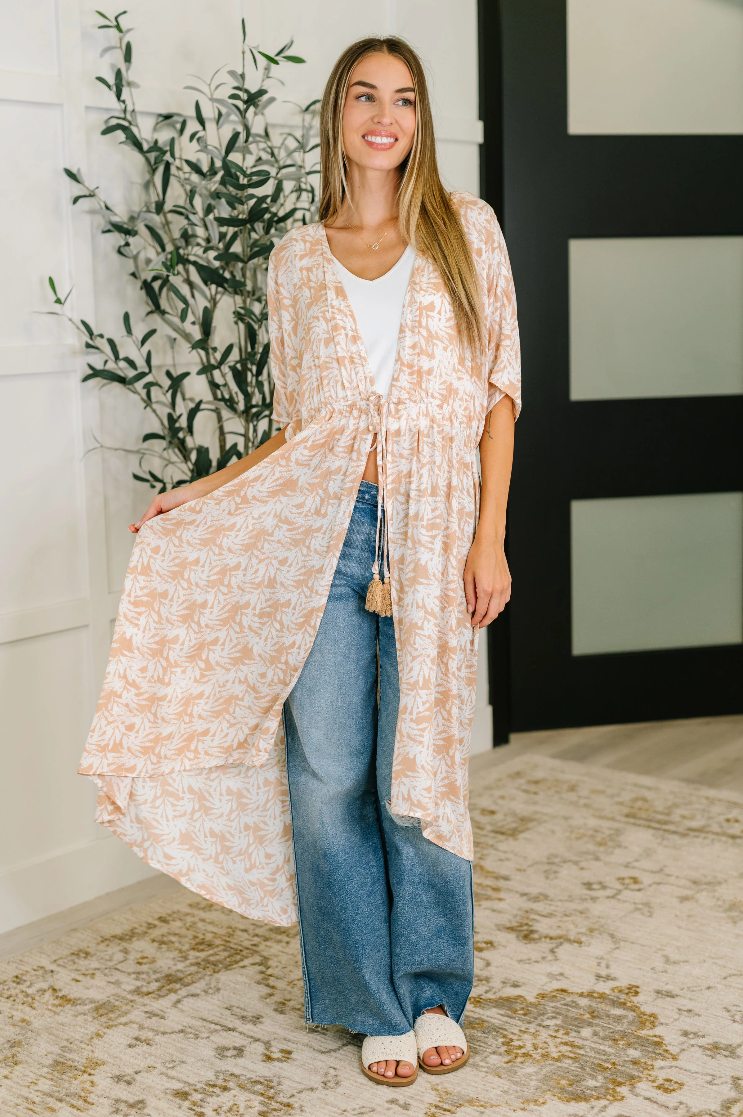 Tropical Print Gauze Kimono with Elastic Waist Tie in Milk Tea - Image 12