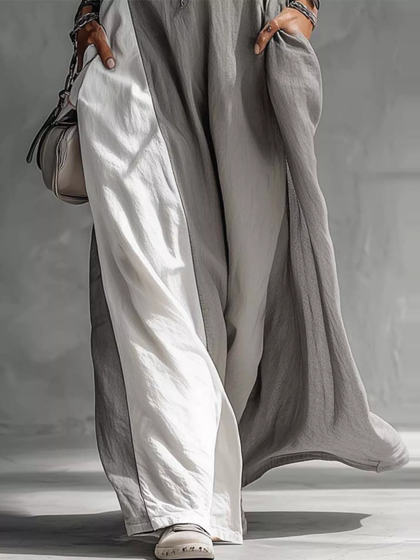 Two-Tone Sleeveless Maxi Dress - Image 4
