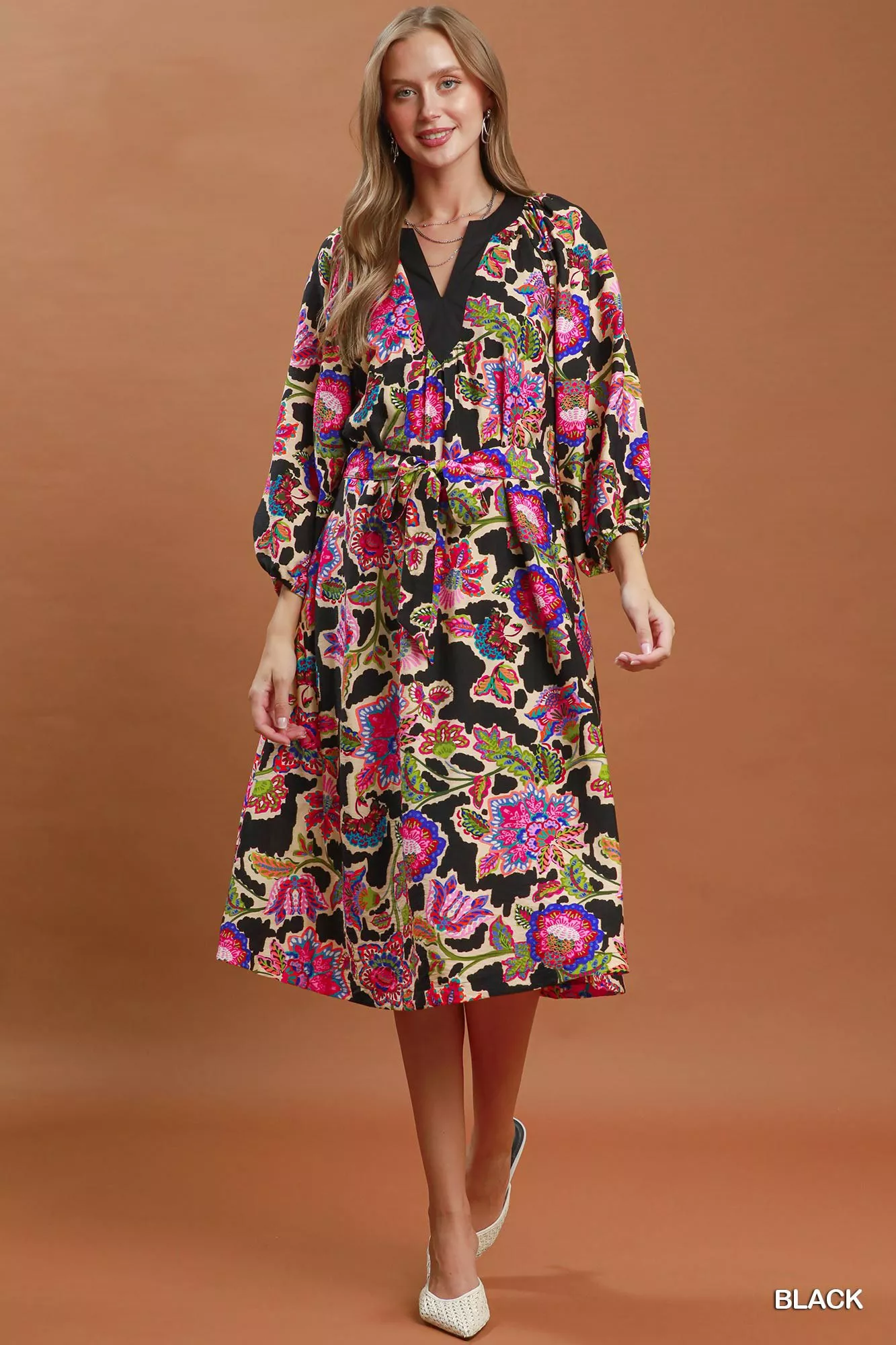 Umgee Abstract Print Embroidered Belted Midi Dress - Image 4
