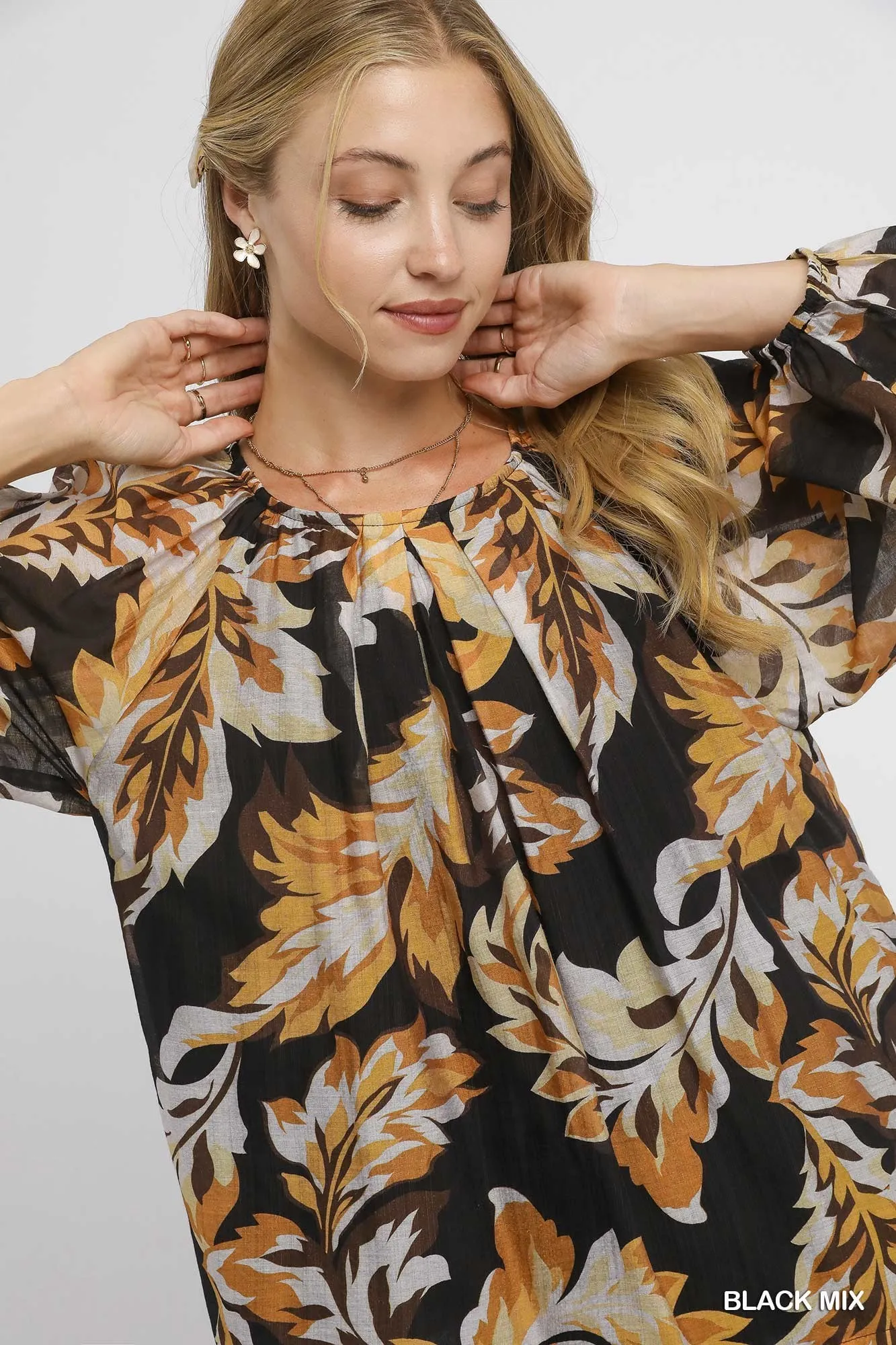 Umgee Autumn Leaf Print Balloon Sleeve Blouse - Image 5