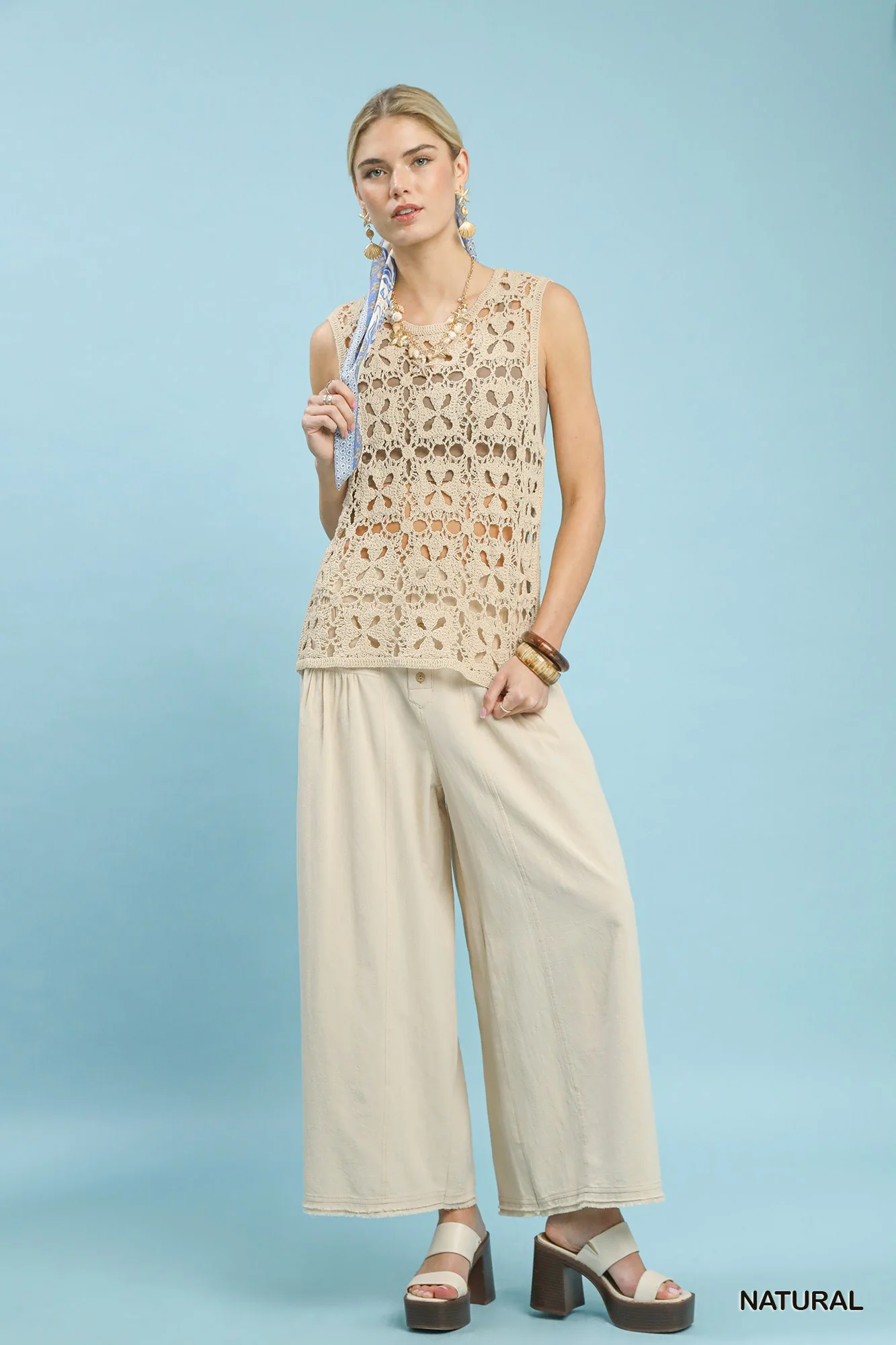 Umgee Crochet Flower Motif Sleeveless Tank Top - Image 4