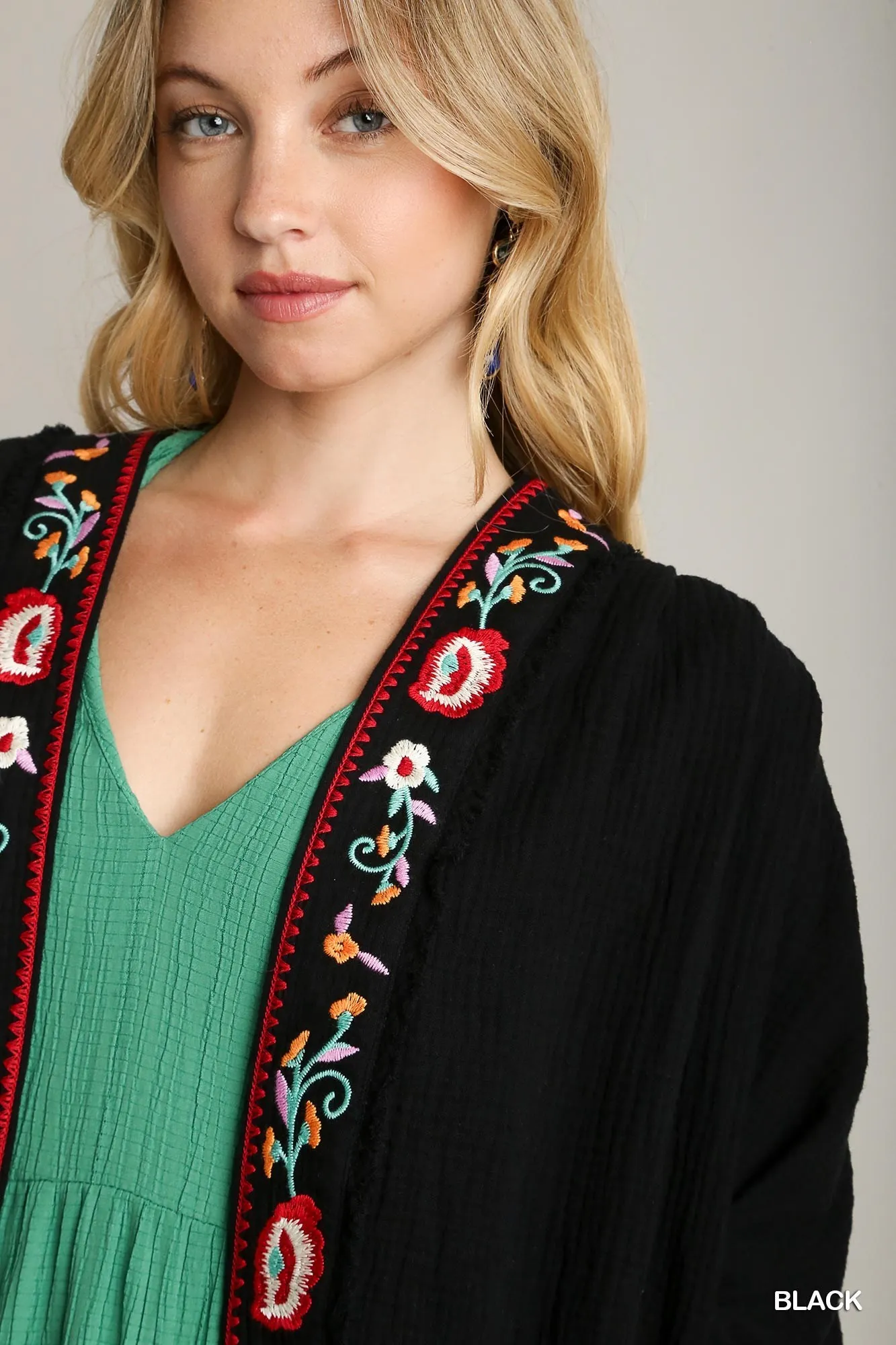 Umgee Embroidery Open Front Kimono with Pleated Shoulder Detail - Image 4