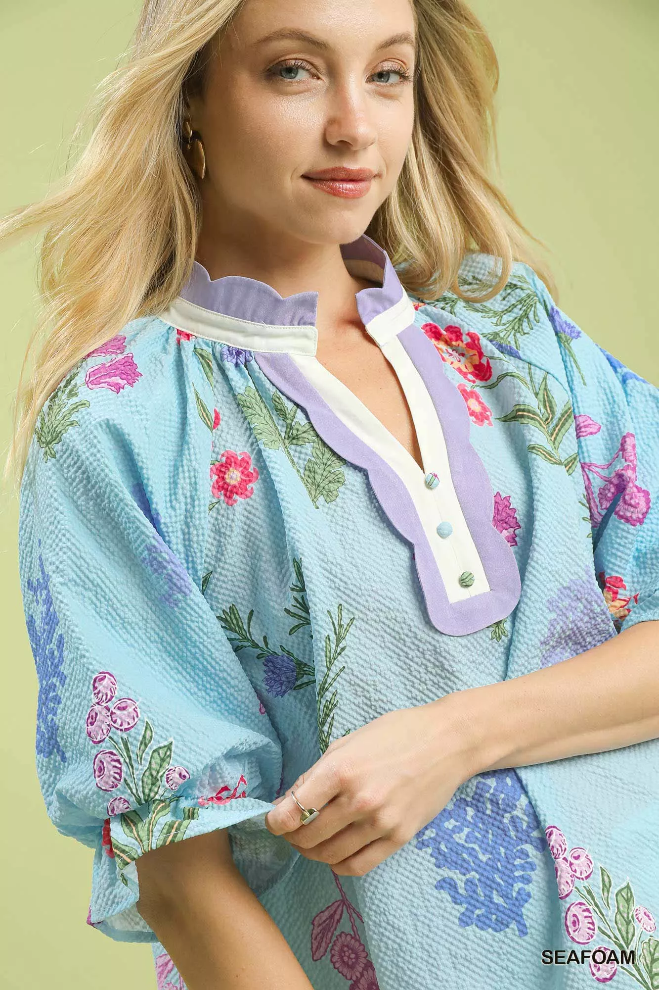Umgee Floral Puff Sleeve Blouse with Scallop Trim Collar - Image 5