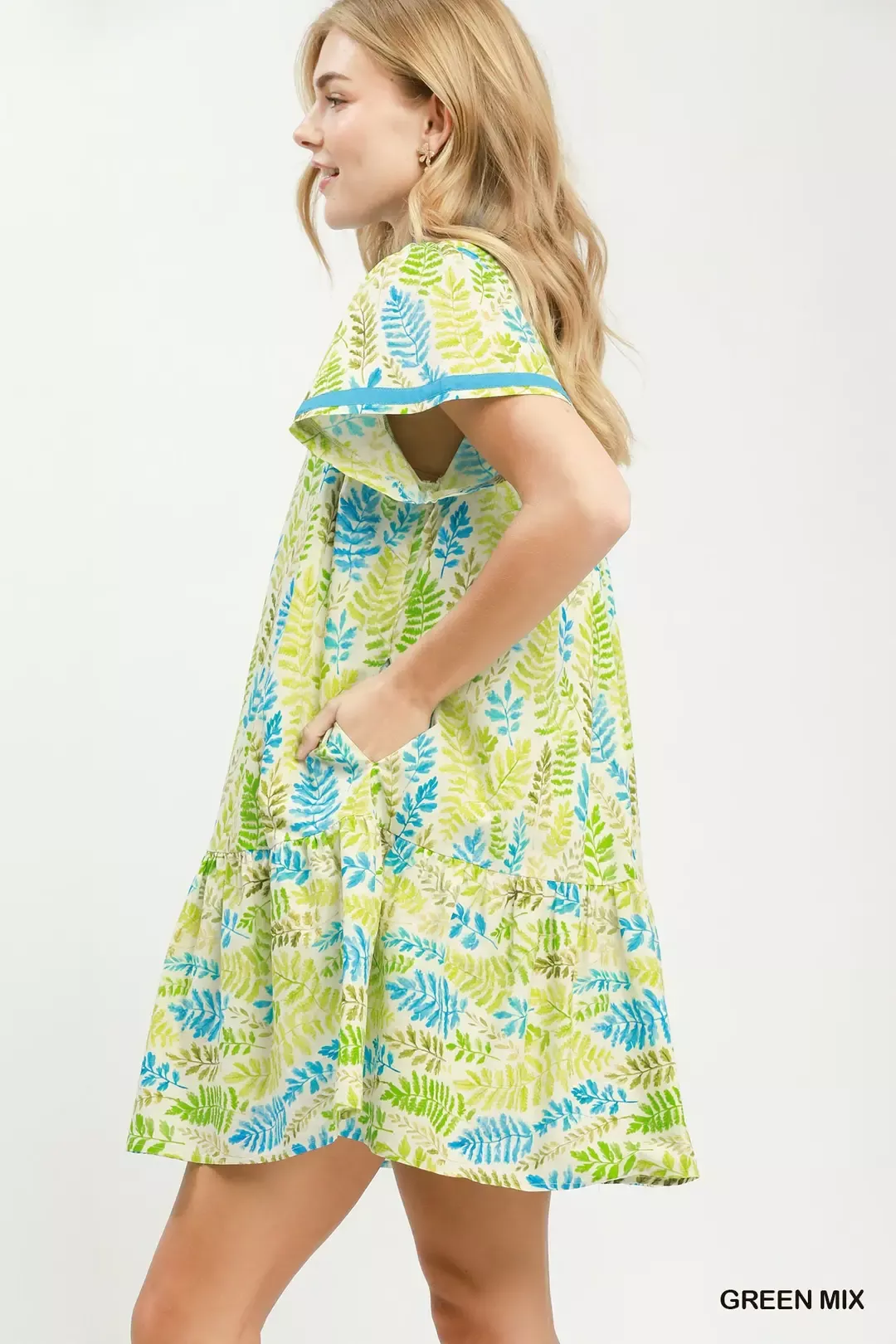 Umgee Leaf Print Flutter Sleeve Tiered Mini Dress - Image 2