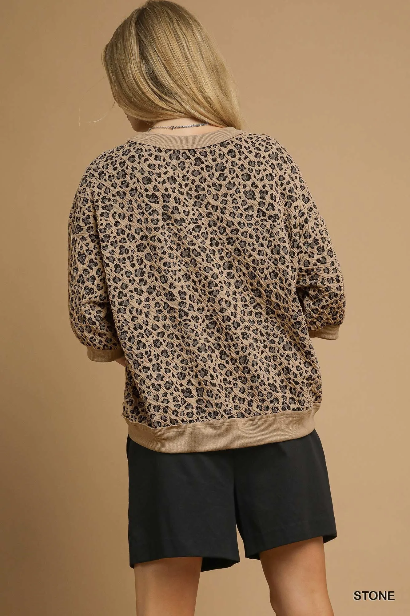 Umgee Leopard Knit Jacquard Puff Sleeve Sweatshirt - Image 2