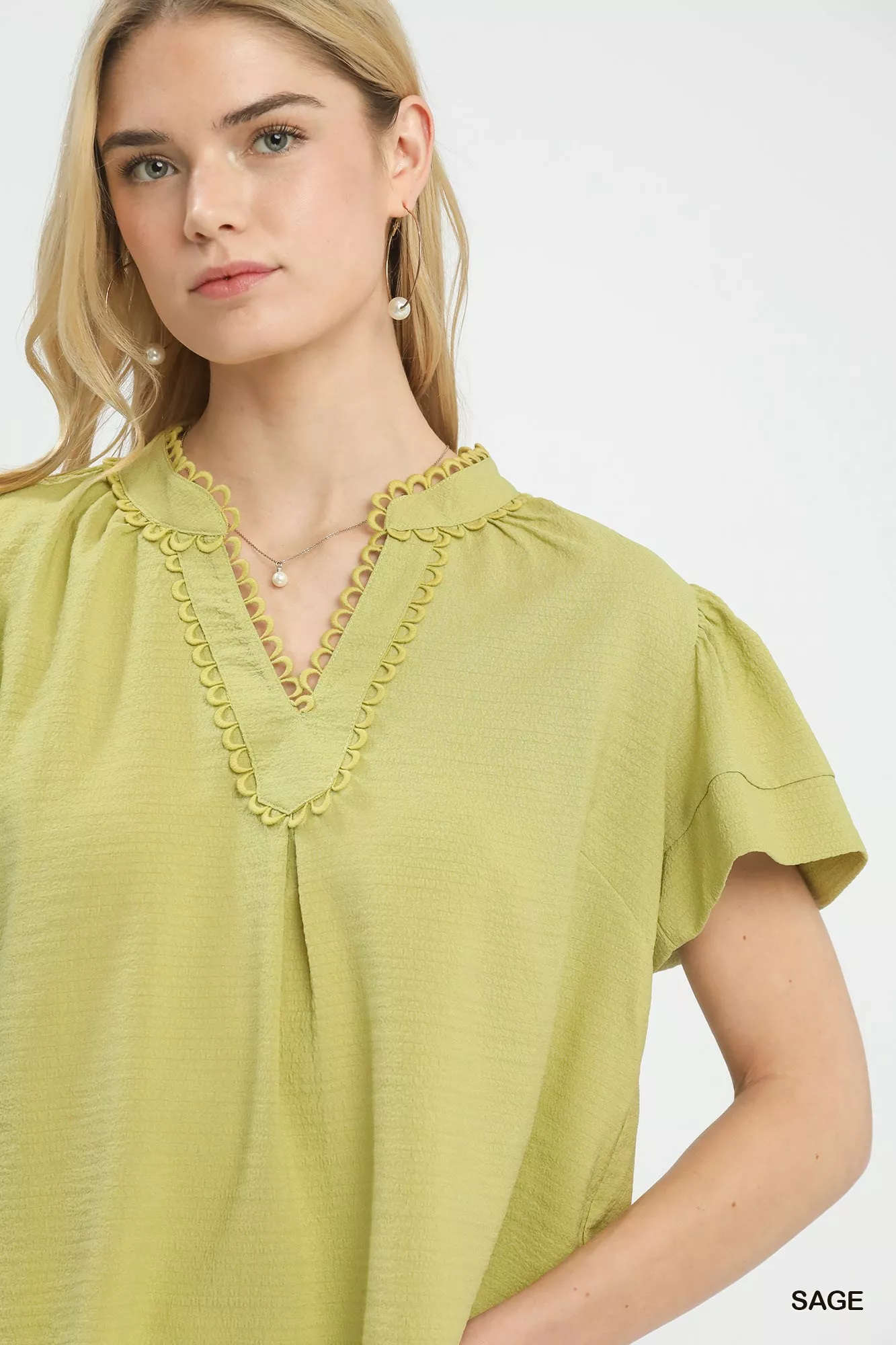 Umgee Seersucker Short Sleeve Top with Lace Trim - Image 4