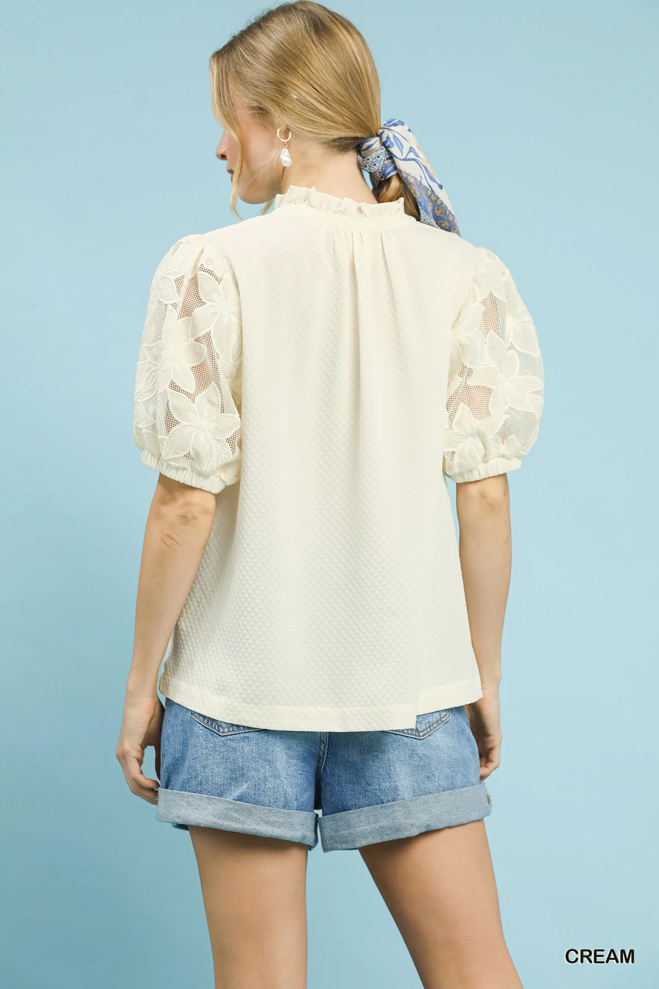 Umgee Textured Blouse with Lace Contrast Sleeves - Image 2