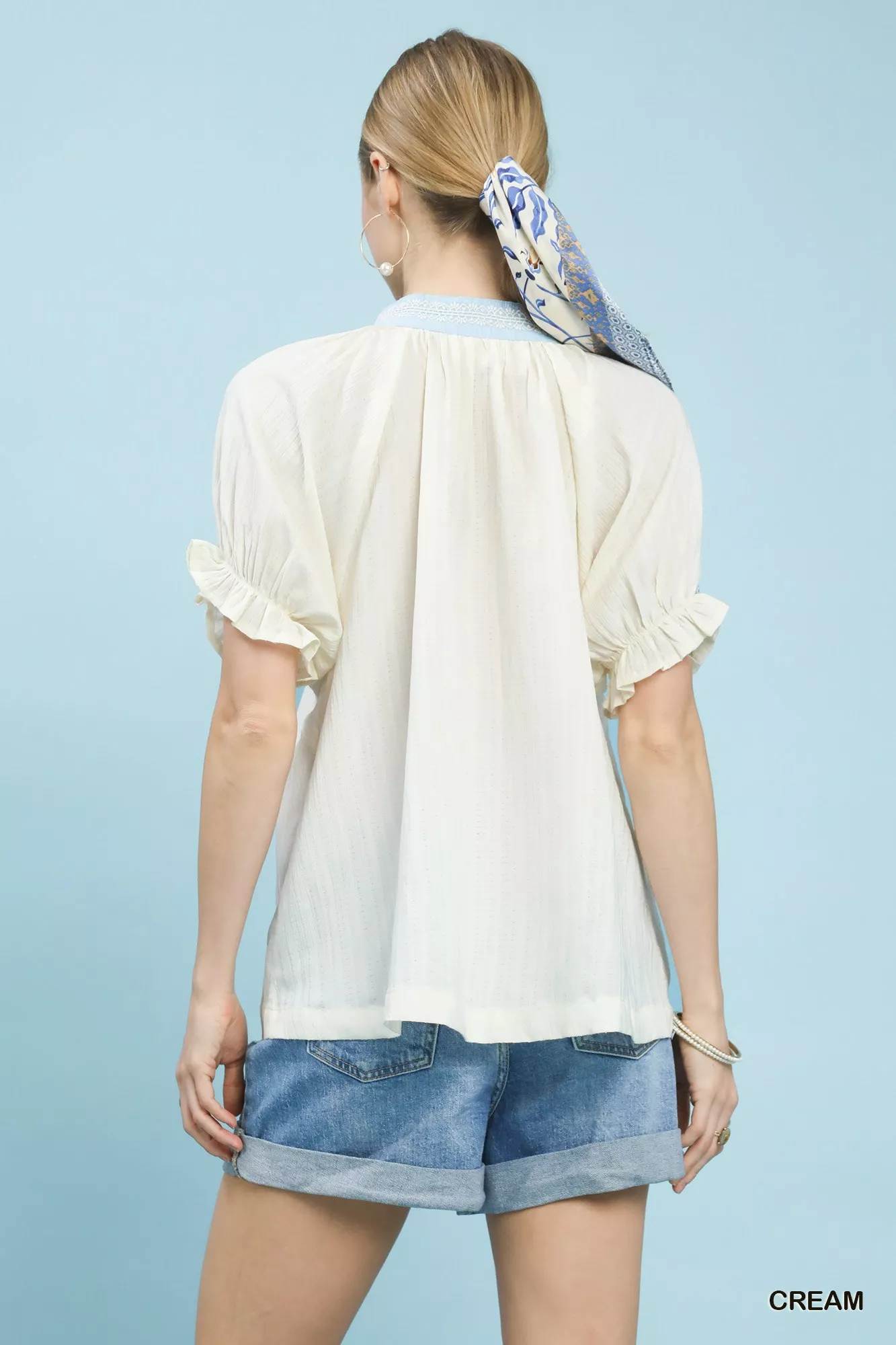 Umgee Textured V-Neck Top with Lace Trim Details - Image 4
