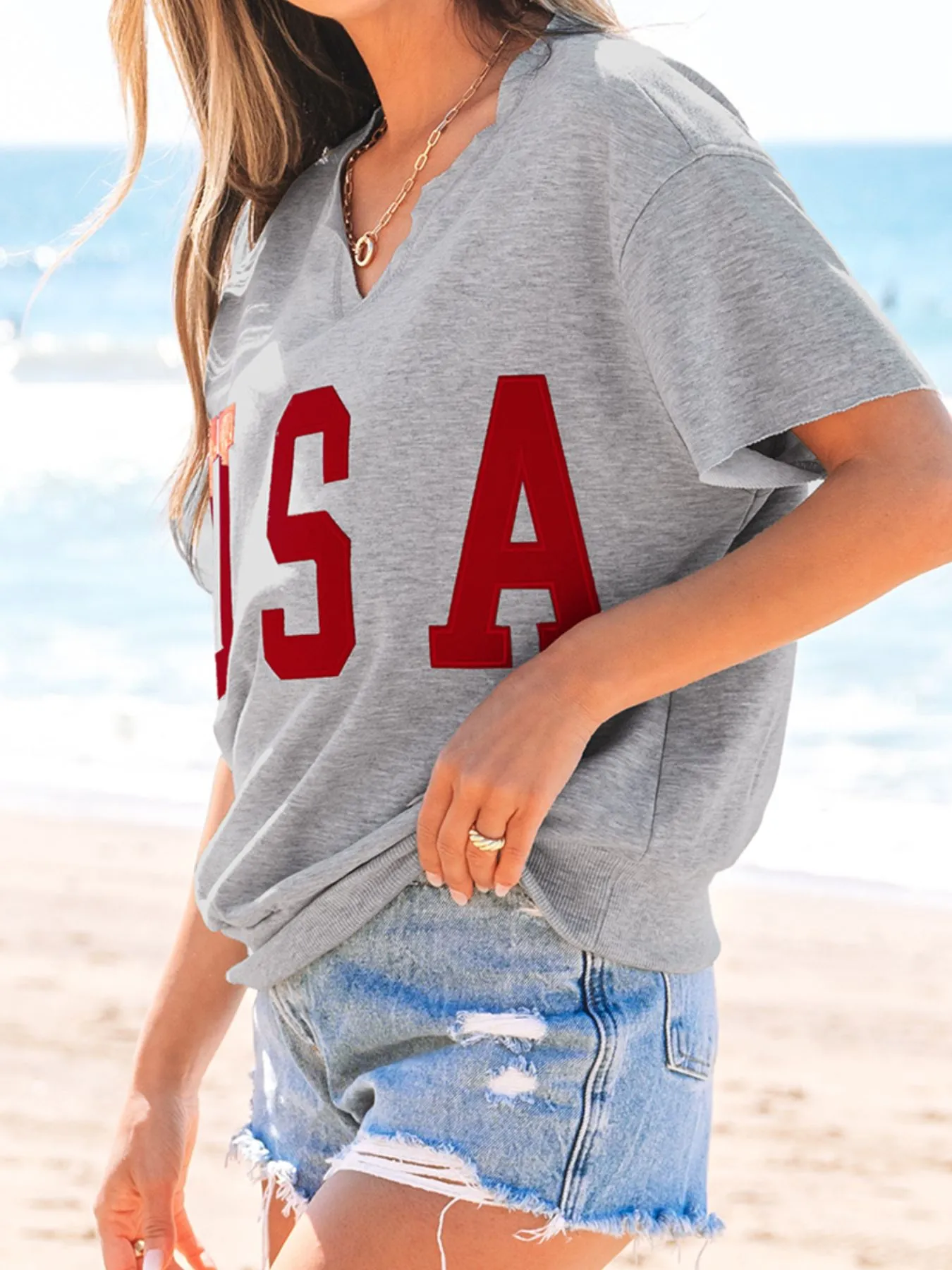 USA Lettering Patch Notched Neck T-Shirt - Image 4