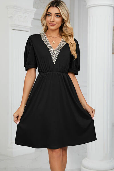 V-Neck Puff Sleeve Dress - Image 17