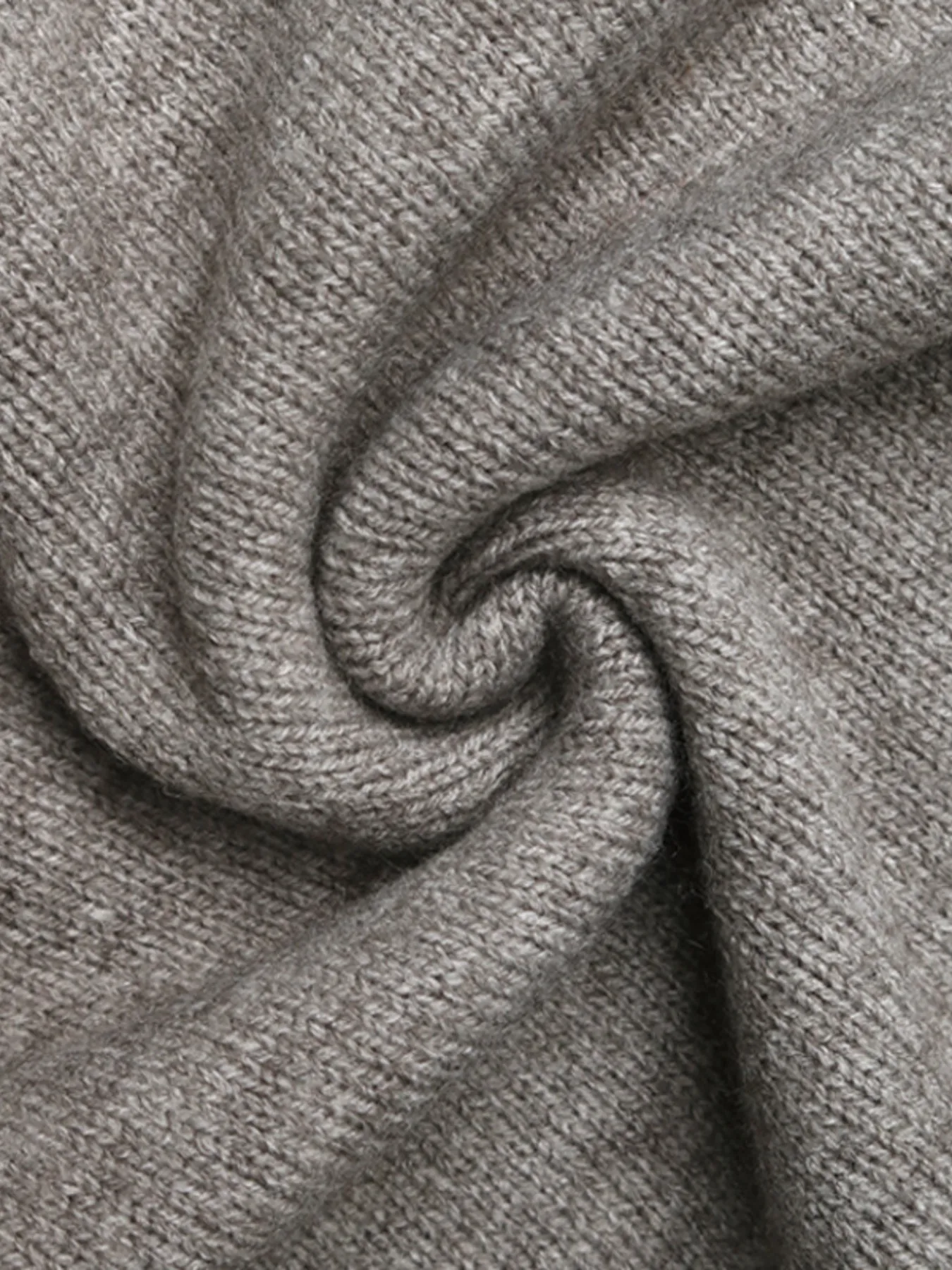 V-Neck Vest and Skirt Knit Set - Image 10