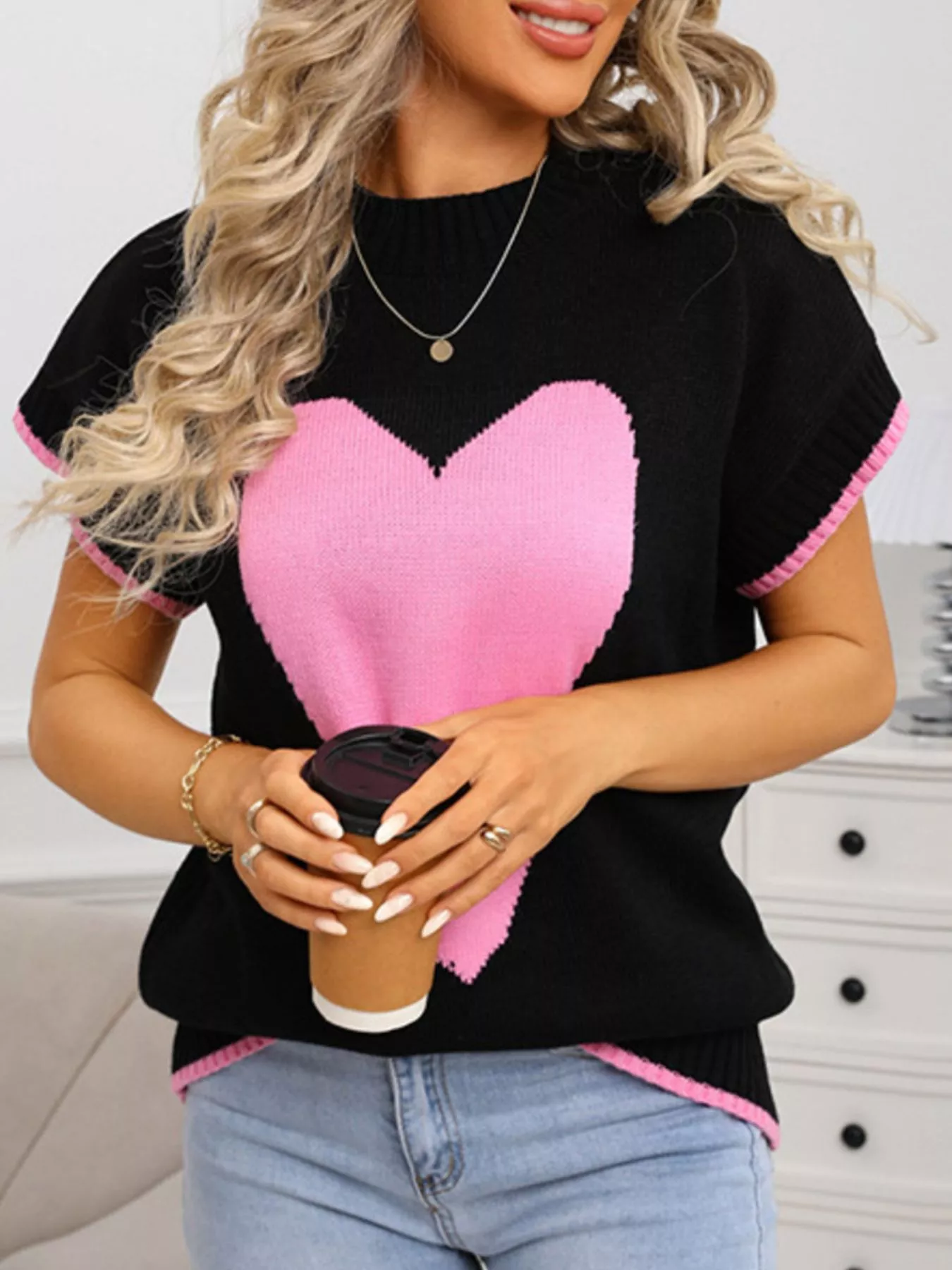 Valentine's Day Heart Graphic Short Sleeve Sweater - Image 9