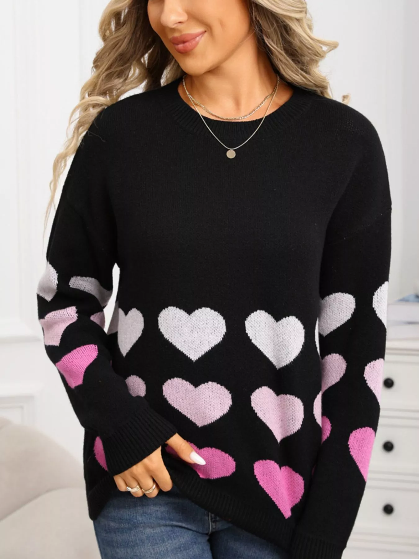 Valentine's Day Heart Pattern Crew Neck Sweater - Image 13