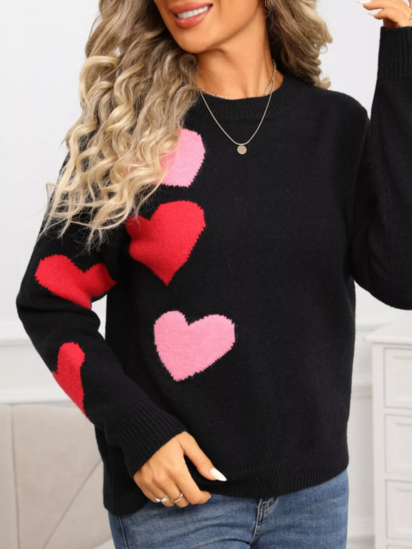 Valentine's Day Heart Pattern Round Neck Sweater - Image 3