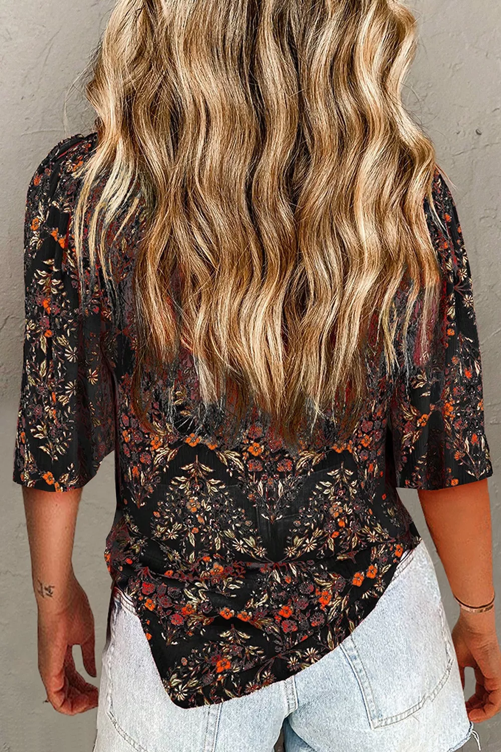 Vintage Floral Print Button-Down Shirt - Image 2