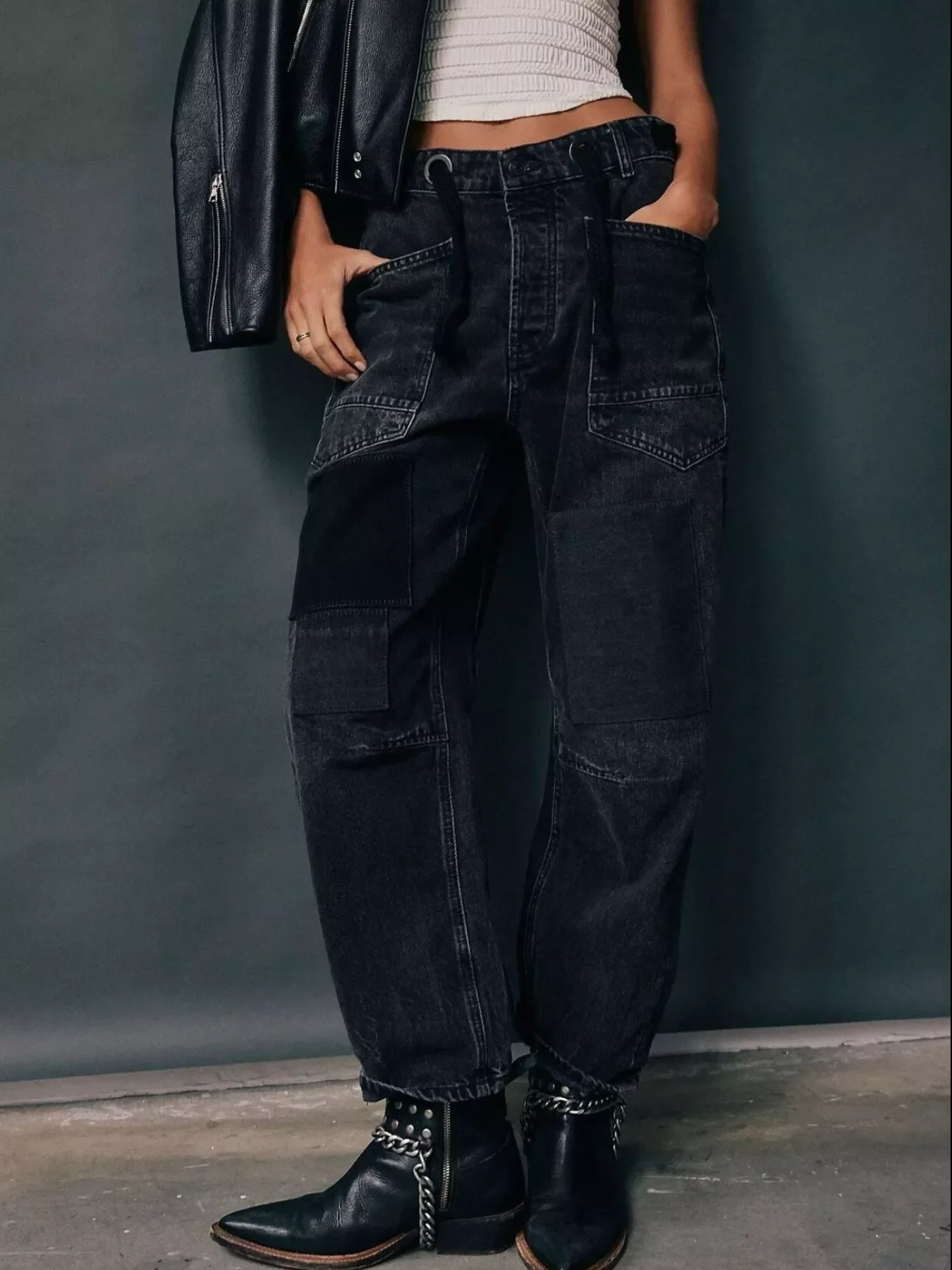 Washed Relaxed Fit Jeans - Image 5