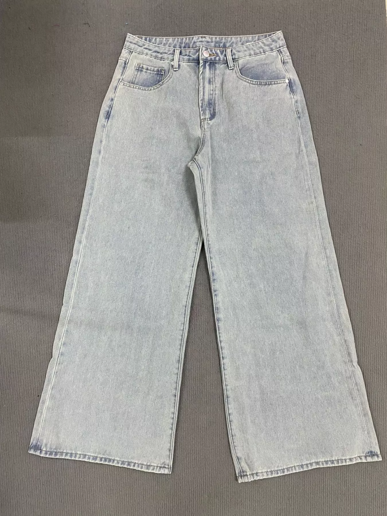 Washed Wide Leg Jeans - Image 5