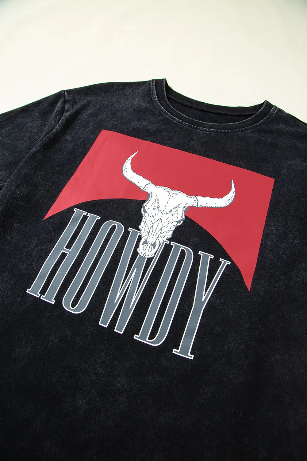 Western HOWDY Steer Head Print Side Slits Loose Fit T Shirt - Image 6