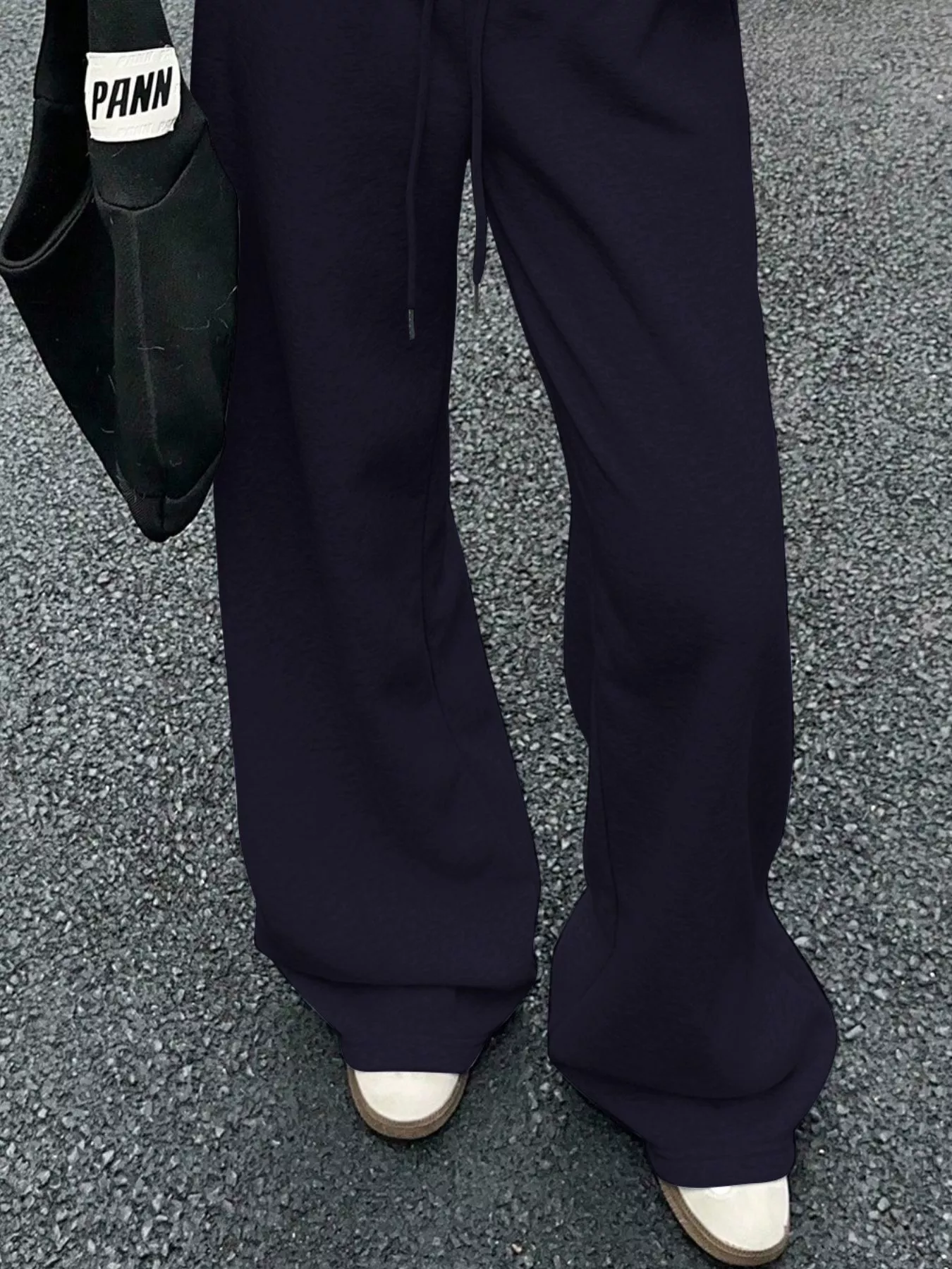 Wide Leg Drawstring Sweatpants - Image 11