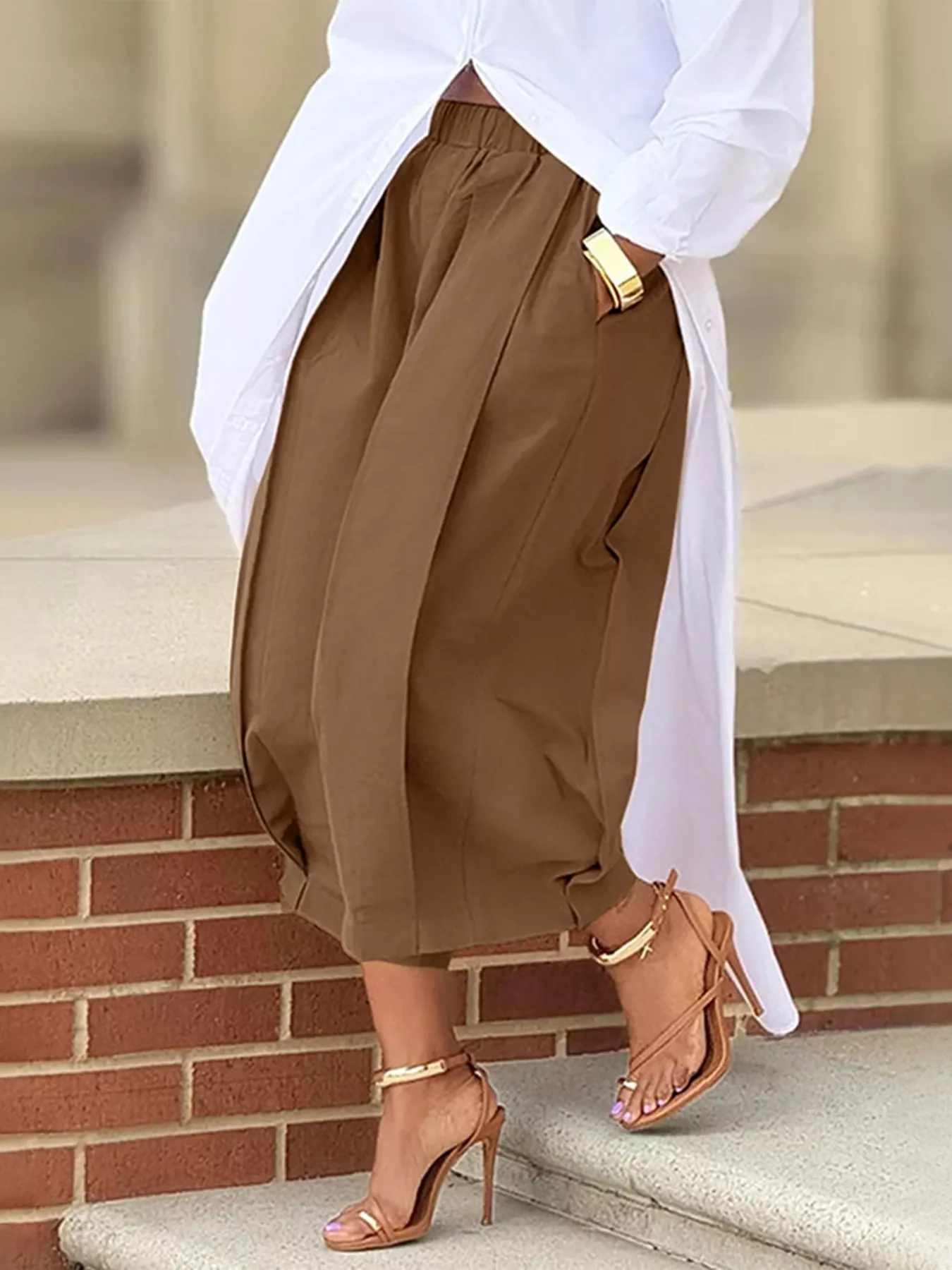 Wide Leg Pleated Detail Pants - Image 12