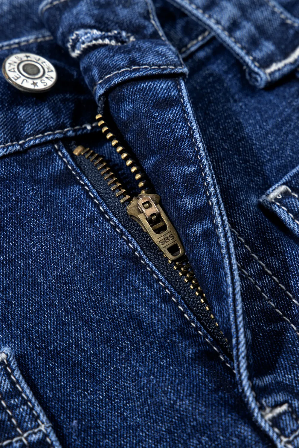 Wide Leg Pocketed High Waist Jeans - Image 6