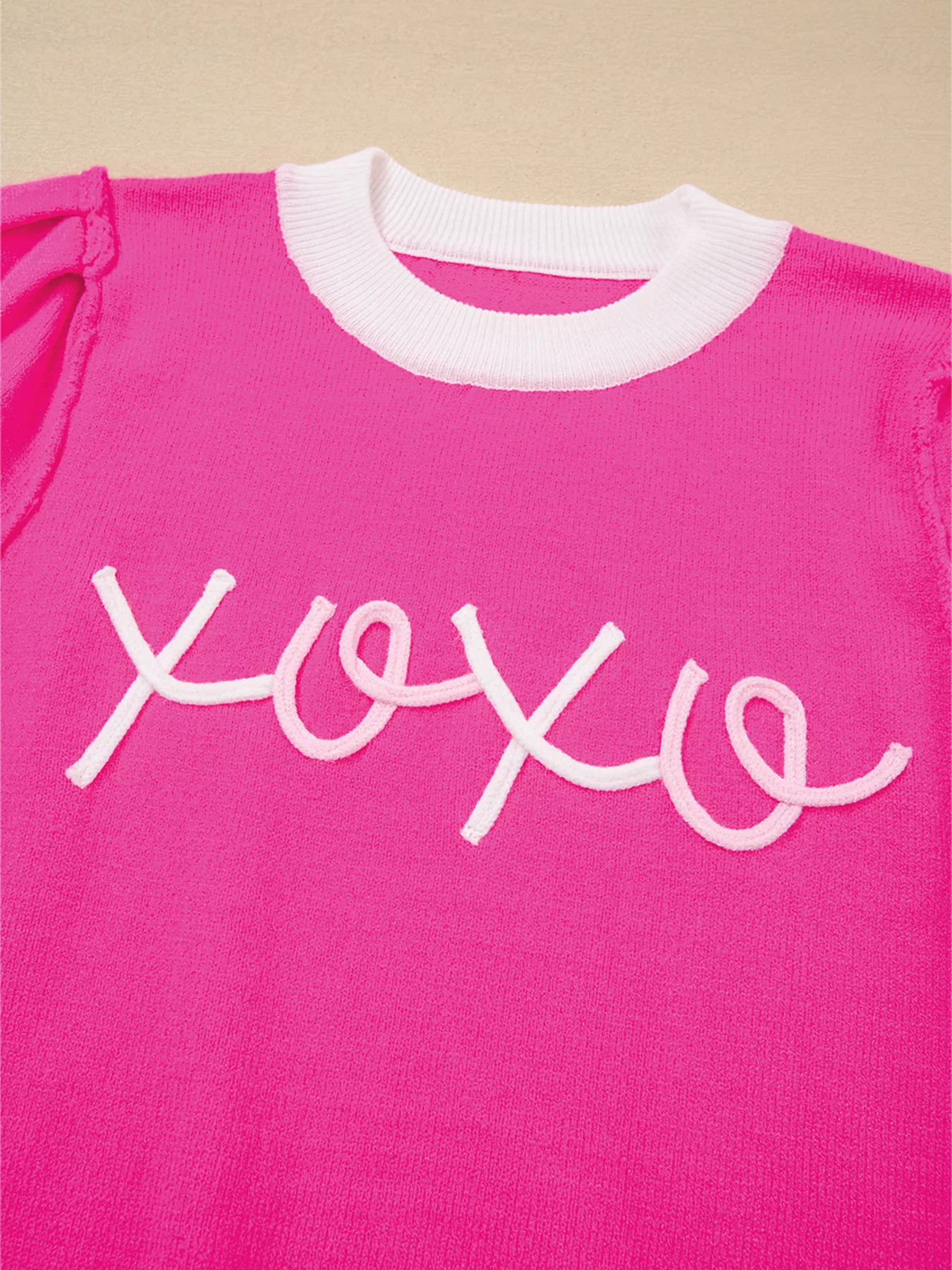 XOXO Valentines Contrast Trim Crew Neck Short Sleeve Sweater - Image 6