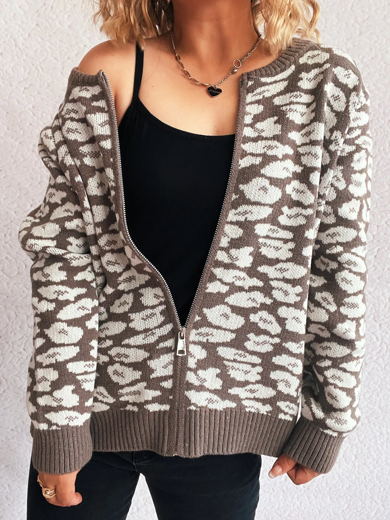 Zip Up Long Sleeve Cardigan - Image 8